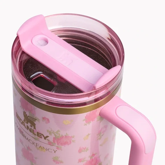 Stanley LOVE SHACK FANCY **special edition** Never opened! - Picture 2 of 6